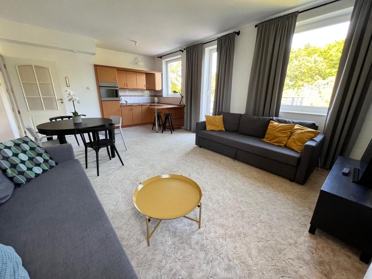 Apartament Lux โควอบเซก ภายนอก รูปภาพ